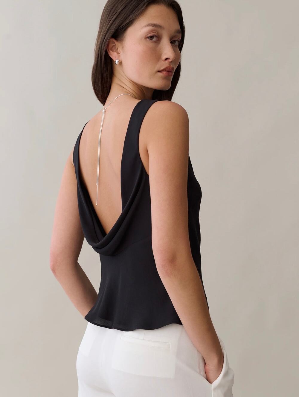 New Kourt black off the shoulder Shannon blouse size 6